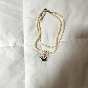 Beads neckless beige with pendant hand made flower painting